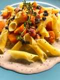 Garganelli all’uovo con zucca pancetta e crema tartufata