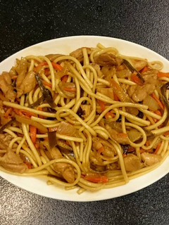日式醬油炒麵 的食譜成品照片