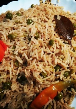 A picture of (Camel Stock) Matar Pulao😋😋😋.