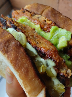 Una foto de Hamburguesa doble de frijoles a la bbq🤔🤪🥪