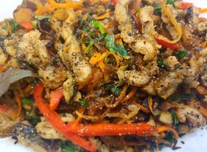 Hình của món Miến xào lươn, cà rốt.