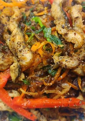 Hình của món Miến xào lươn, cà rốt.