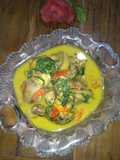 Ayam kemangi bakar kuah kuning