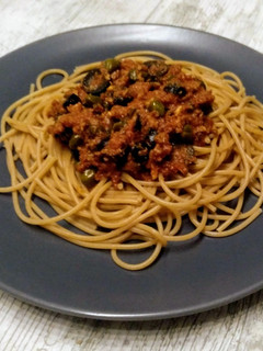 Una foto de Spaghetti alla puttanesca