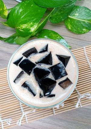 Hình của món Cafe cốt dừa đá xay, sương sáo đen.