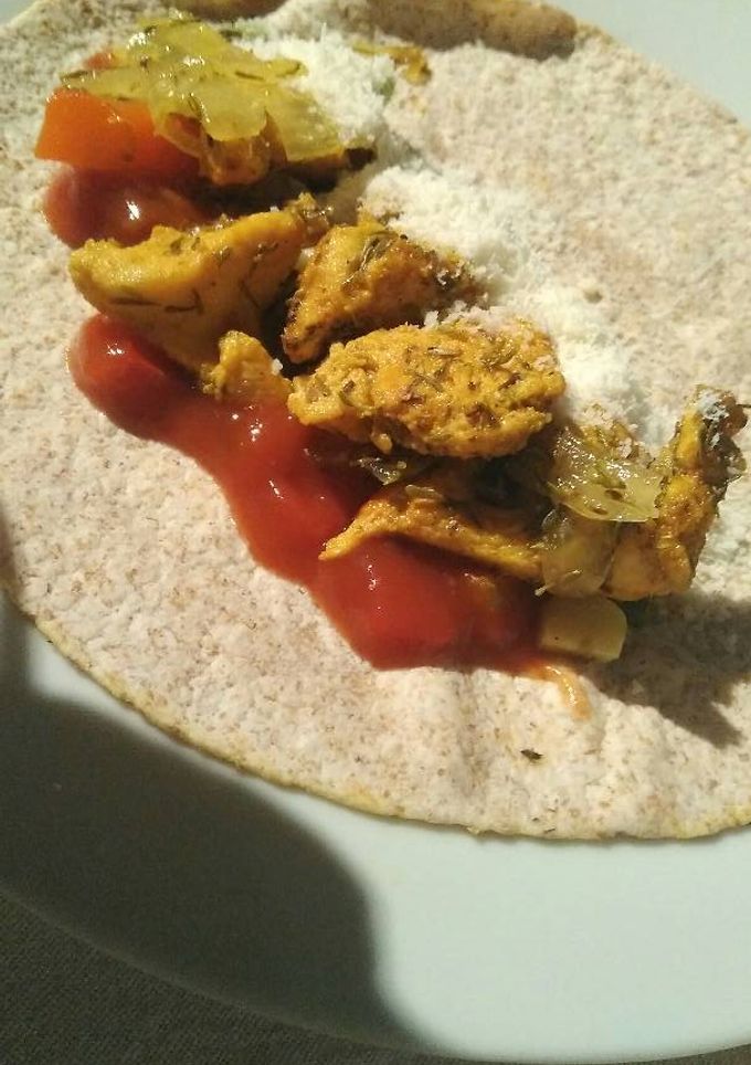 Una foto de Burritos con carne y sofrito especiado