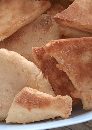 Una foto de Scons de queso sin TACC
