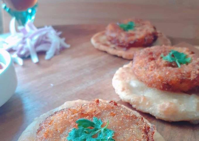 Galouti Kebab with Naan