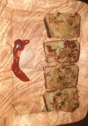 A picture of Sooji oats toast.