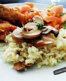 Arroz 🍚 con hierbas 🌿 y champiñones salteados