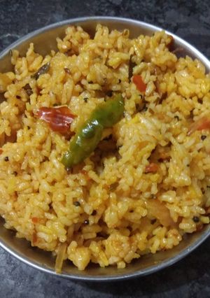 फ्राइड राइस (Fried rice recipe in hindi) रेसिपी मुख्य फोटो