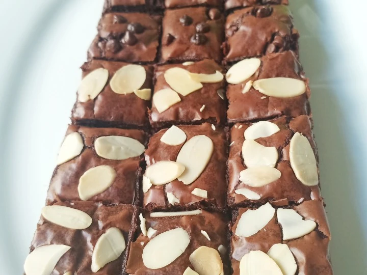 Langkah Mudah untuk Menyiapkan Resep Brownies panggang oven yang Menggugah Selera Anti Ribet, Sempurna