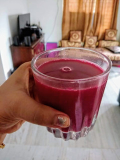 A picture of Mixed vegetable grape juice.