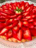 Crostata morbida crema al limoncello e fragole