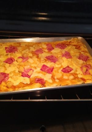 Una foto de Pizza hawaiana