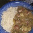 Trocito de puerco en caldillo de tomate verde