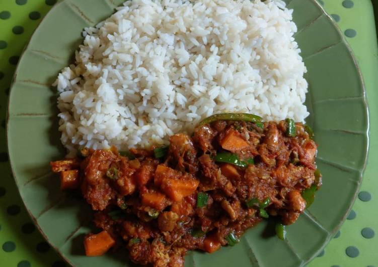 Recipe of Appetizing White rice and shrimps sauce Cooking Basics for Newbies