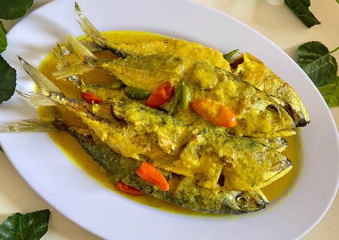 Mudah Banget Masakan Resep Pesmol ikan kembung