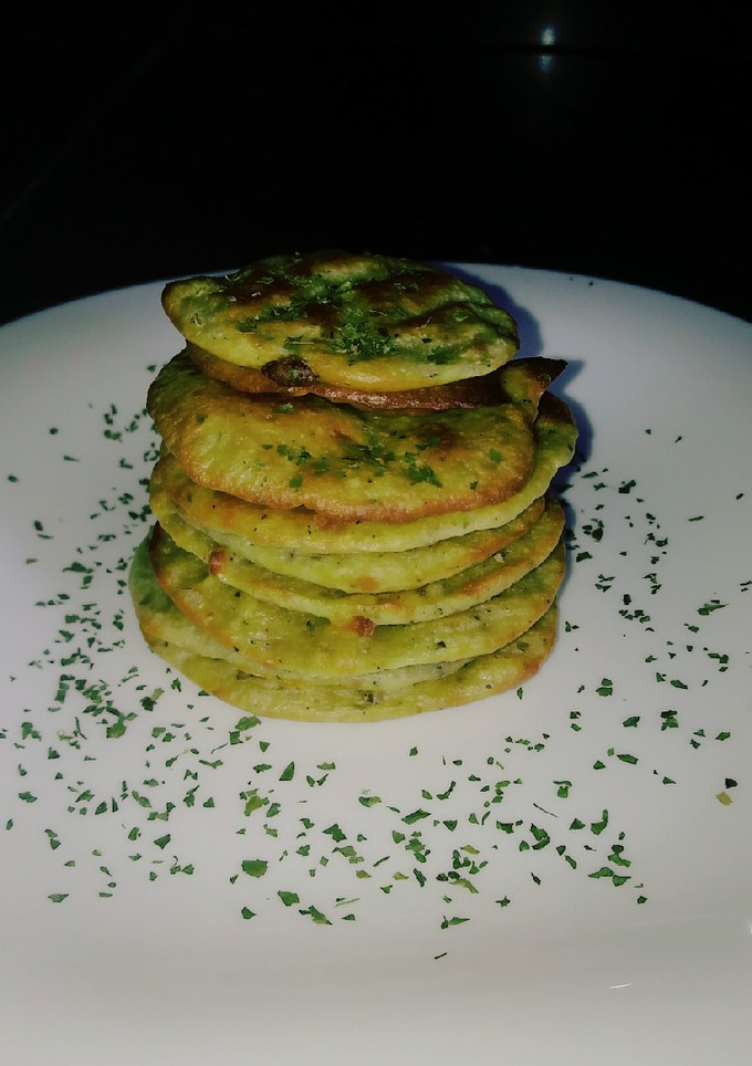 Una foto de Tortitas de calabacín y queso