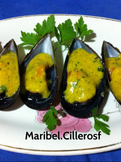 Una foto de Mejillones con mostaza