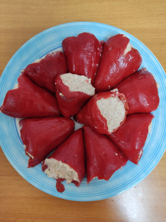 Una foto de Pimientos del piquillo rellenos
