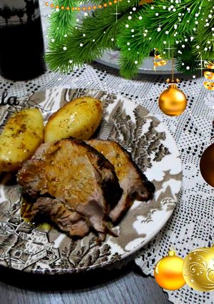 Φωτογραφία της συνταγής 🎅Μπούτι χοιρινό με πορτοκάλι, μέλι και πατάτες
