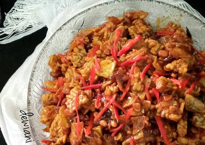 Resep: Kering tempe kentang kacang Enak