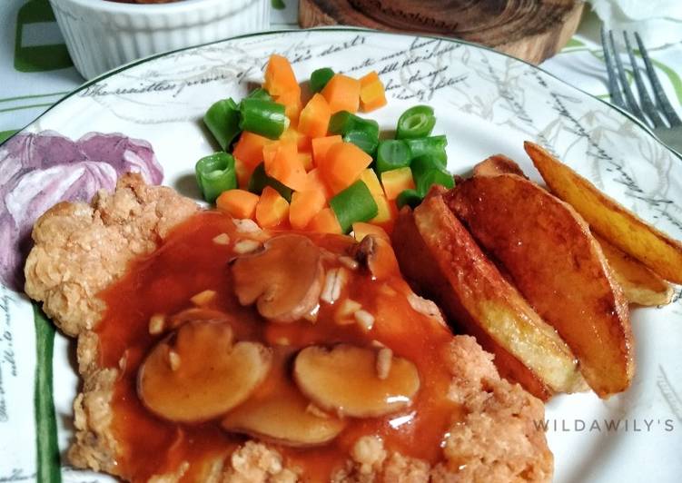 Resep Crispy Chicken Steak with Mushroom Sauce yang Lezat