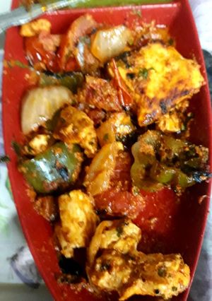 A picture of Chilli Paneer.