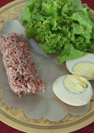Foto resep Telur rebus dan nasi merah