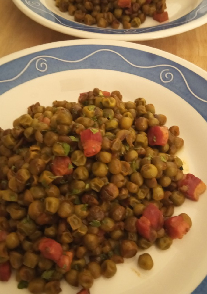 Una foto de Guisantes con Panceta y Salsa Unagi