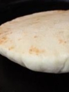 A picture of Pita Bread.