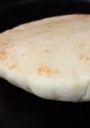 A picture of Pita Bread.