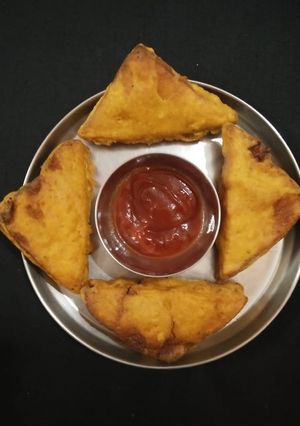 A picture of Healthy Bread Pakodas!!.