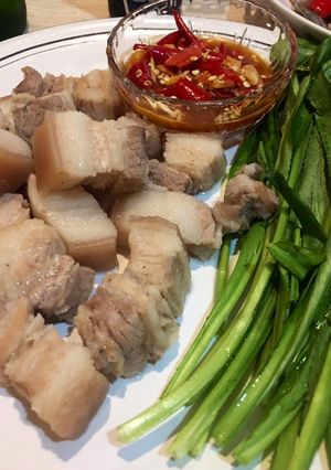 รูปของ หมูสามชั้นลวกจิ้ม