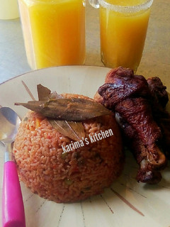A picture of Jollof rice.