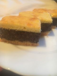Mákos-tejfölös sütemény recept fotója
