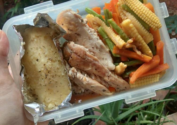 Cara Menghidangkan Grilled chicken with mashed potato - my dietary meals Untuk Pemula!