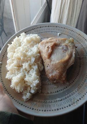 Una foto de Pollo al Limón en el Horno 🍗🍋