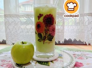 Gambar 👩‍🍳Jus Epal Hijau Susu