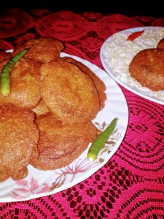 স্ট্রীট ফুড স্টাইল আলুর চপ(aloor chop recipe in Bengali) রেসিপির প্রধান ছবি