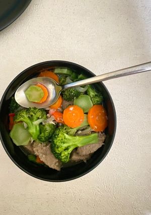 Foto resep Tumis Brokoli Bakso