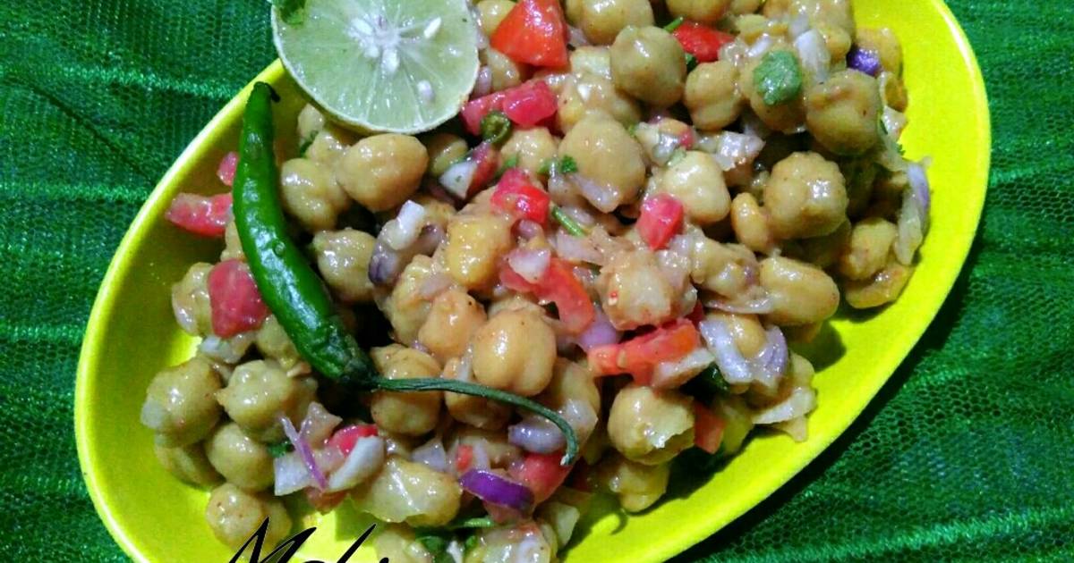 Chana chat Recipe by Mahi Sharma - Cookpad