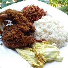 รูปของ Bebek Goreng Purnama Empuk praktis