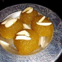 A picture of Mango coconut ladoo.