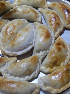 Una foto de Masa de empanadas económicas y súper fáciles!!