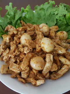 Foto resep Sambal Goreng Tahu Tempe Telur Puyuh