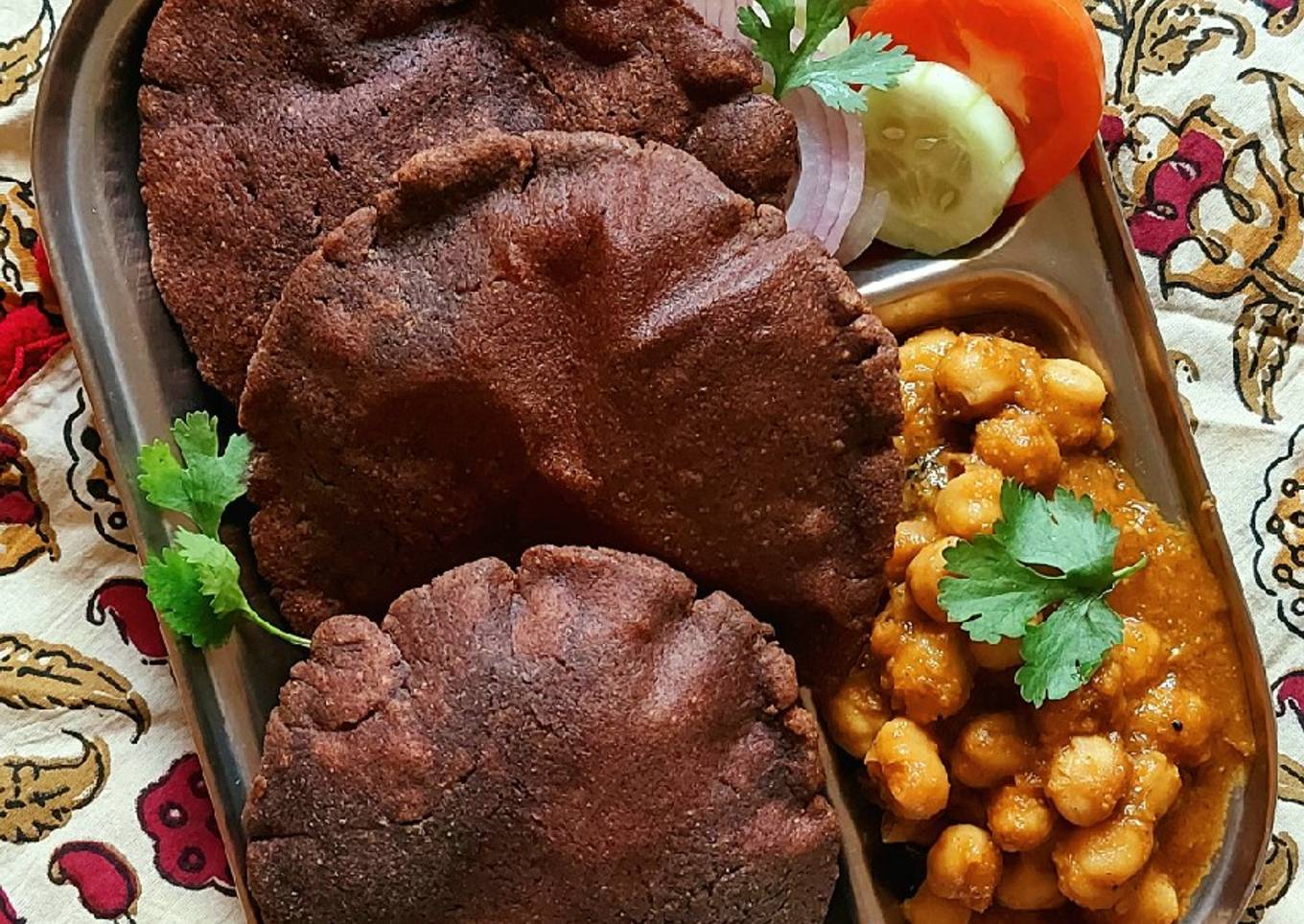 Ragi Bhatura with Chole