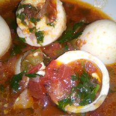 A picture of Egg Curry.