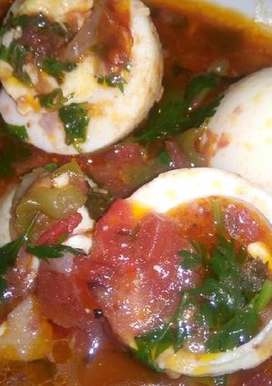 A picture of Egg Curry.